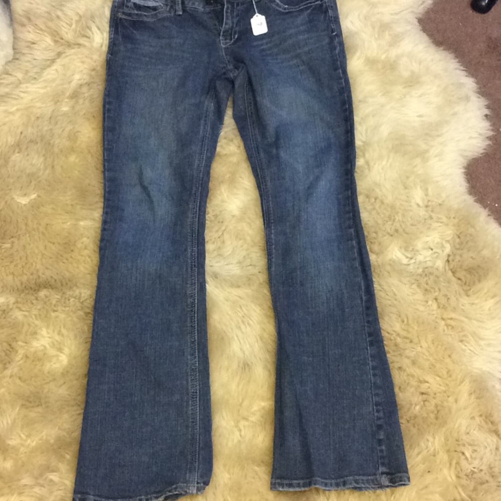 Aeropostale curvy jeans